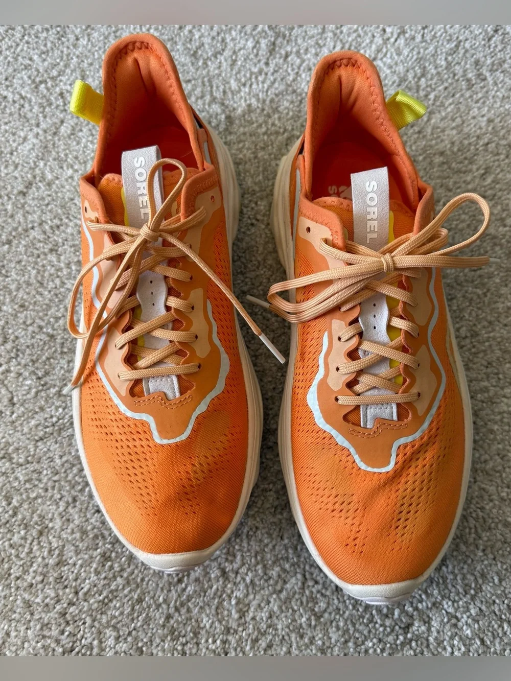SOREL Kinetic Breakthru Day Lace Sneaker Women's Size 9 Orange